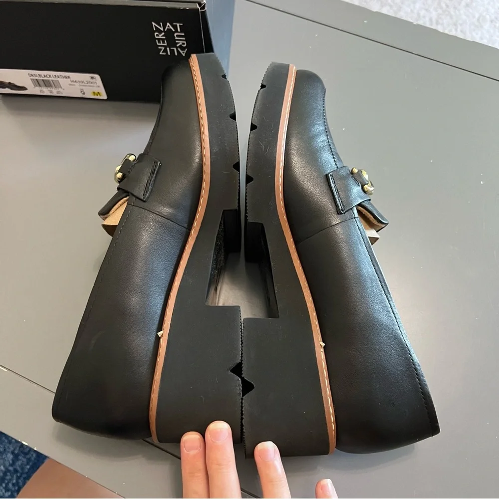 Naturalizer Black Leather Desi Slide on Loafers with Gold Chain Accent